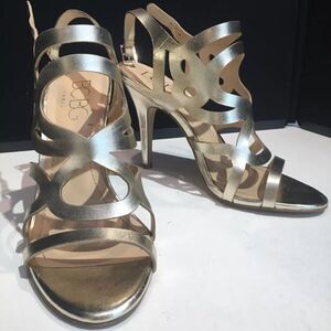 BCBG Paris Gold “Faythe” Heels size 7.5